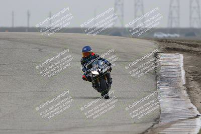 media/Nov-29-2025-TrackDaz (Sat) [[10ae2d9bce]]/B Group/Session 3 (Outside Grapevine)/